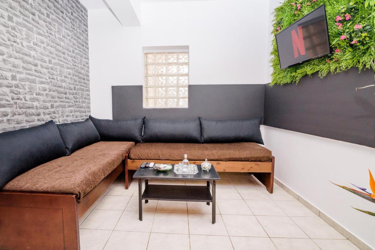 Pearl Seaside Luxury Apartments 2 Chania  Buitenkant foto